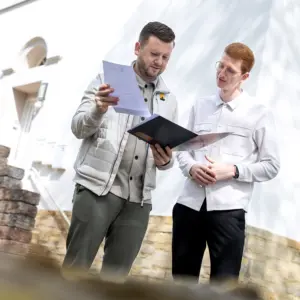 Waerder Immobilien bei einer Besichtigung